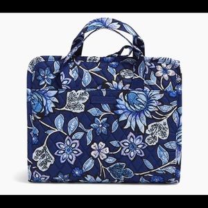 Vera Bradley hanging style organizer NWT